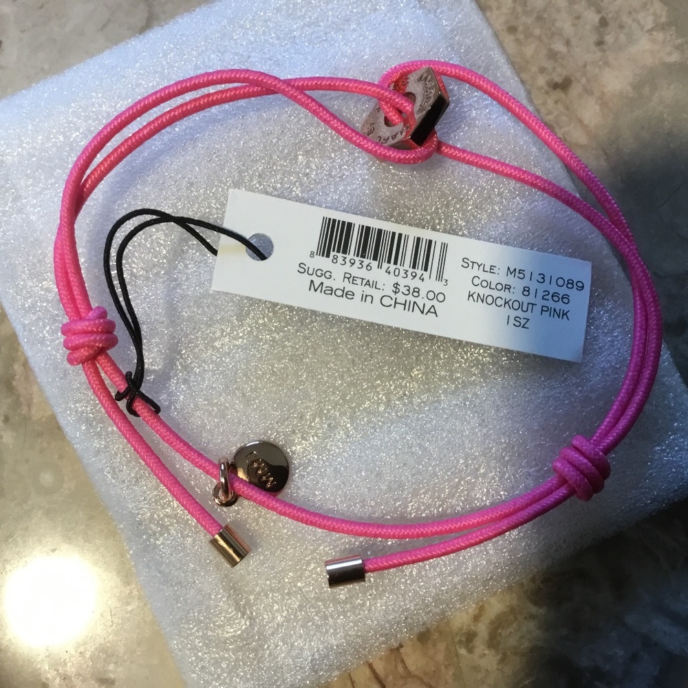 MARC by Marc Jacobs Women’s Pink KnockOut Bracelet NWT - Picture 5 of 7